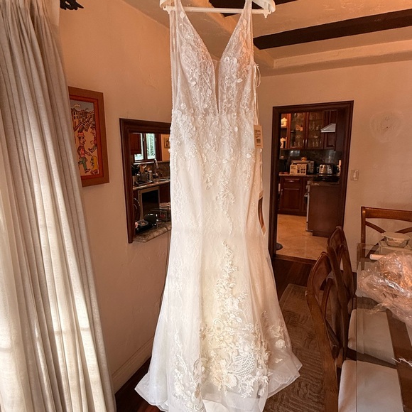 NWT Pronovia Wedding Dress - Picture 11 of 14